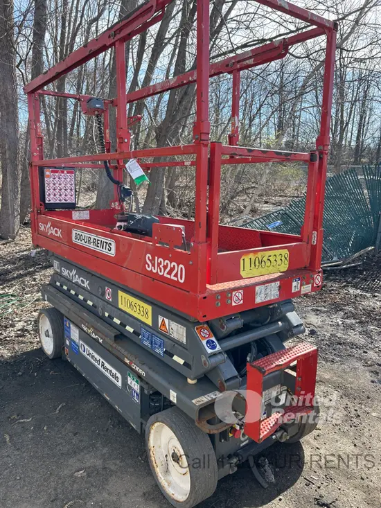 2020 Skyjack SJ3220 Scissor Lift