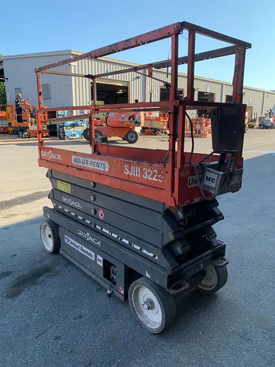 2018 Skyjack SJIII3226 Scissor Lift
