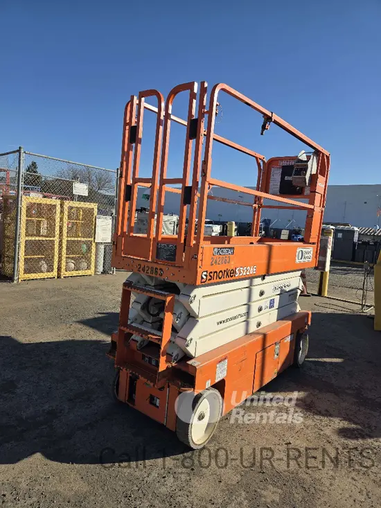 2019 Snorkel S3226E Scissor Lift