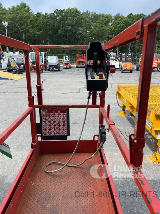 2018 Skyjack SJIII3219 Scissor Lift