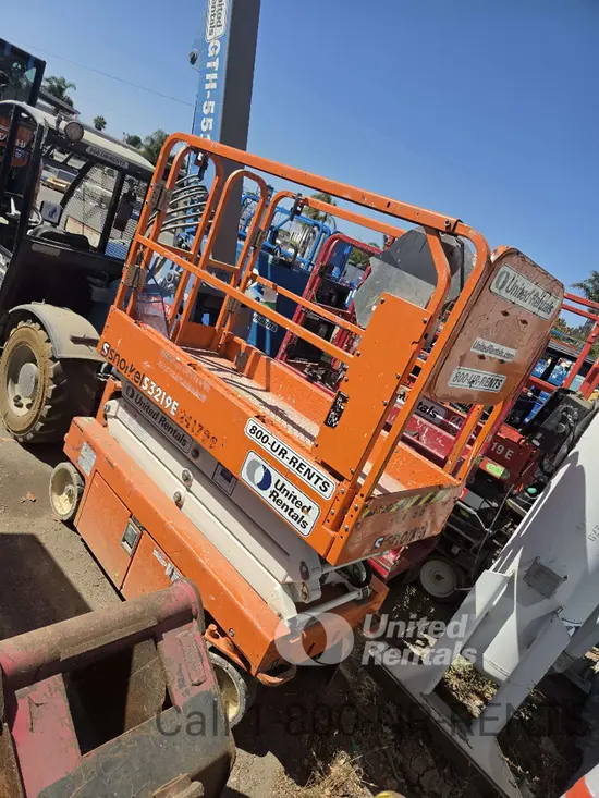 2019 Snorkel S3219E Scissor Lift