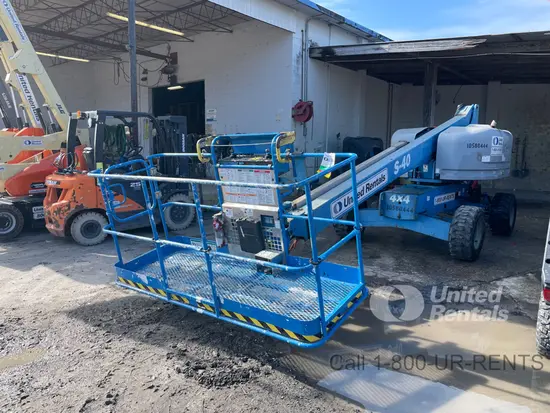 2017 Genie S-40 Boom Lift