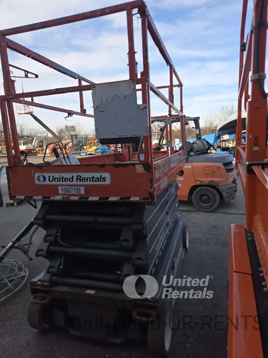 2017 Skyjack SJIII4740 Scissor Lift