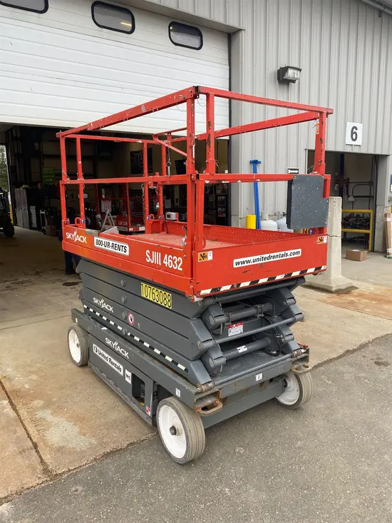 2018 Skyjack SJIII4632 Scissor Lift