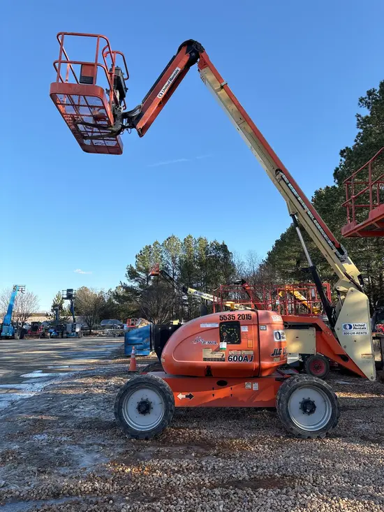 2016 JLG 600AJ Articulating Boom Lift