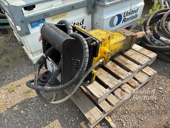 2023 Epiroc SB 452 Attachment