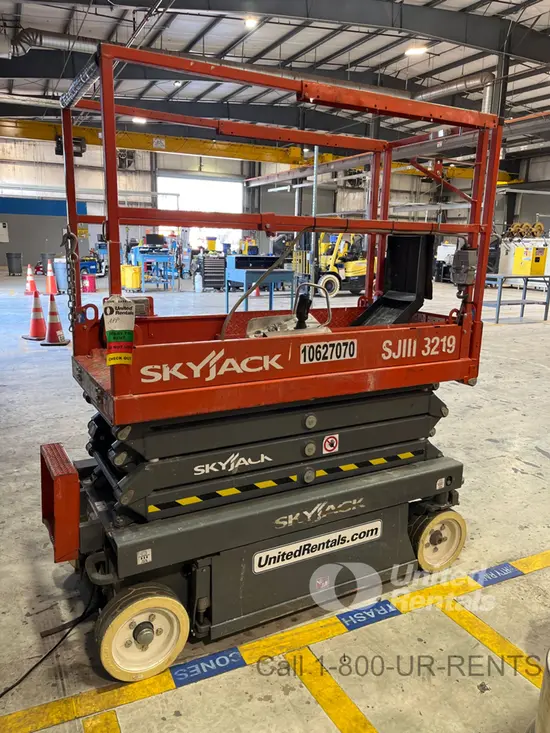 2017 Skyjack SJIII3219 Scissor Lift
