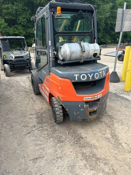 2020 Toyota 8FGU25 Warehouse Forklift