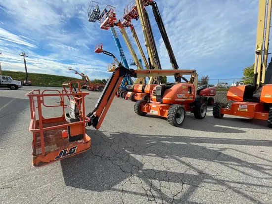 2017 JLG 600AJ Articulating Boom Lift