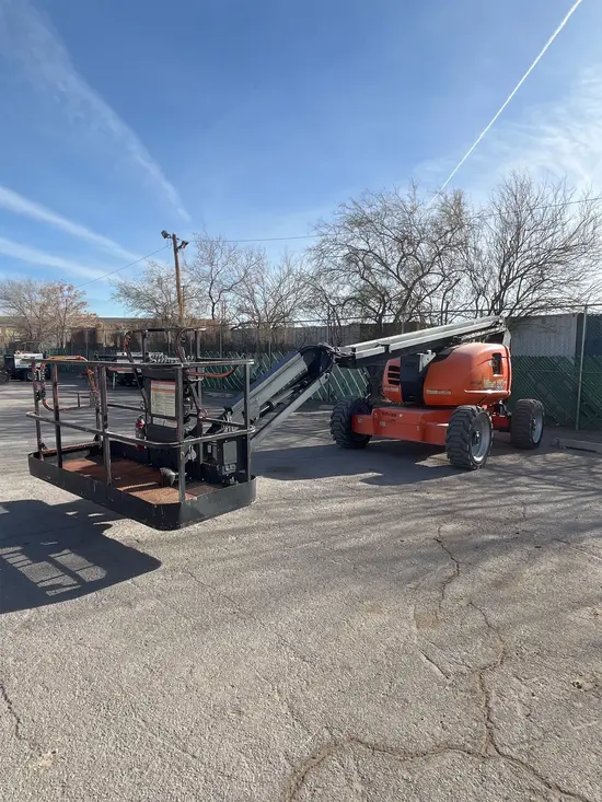 2016 JLG 600AJ Articulating Boom Lift