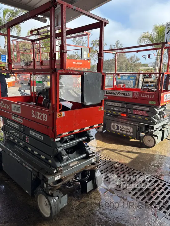 2020 Skyjack SJ3219 Scissor Lift
