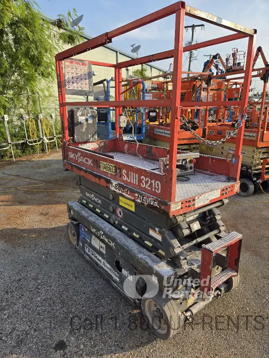 2016 Skyjack SJIII3219 Scissor Lift