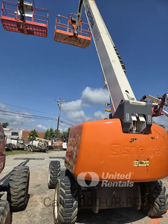 2019 Snorkel 660SJ Boom Lift