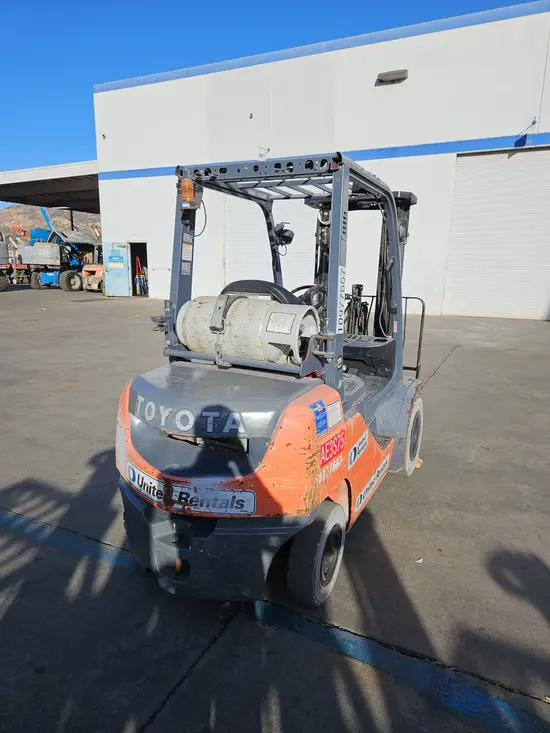 2019 Toyota 8FGU25 Warehouse Forklift