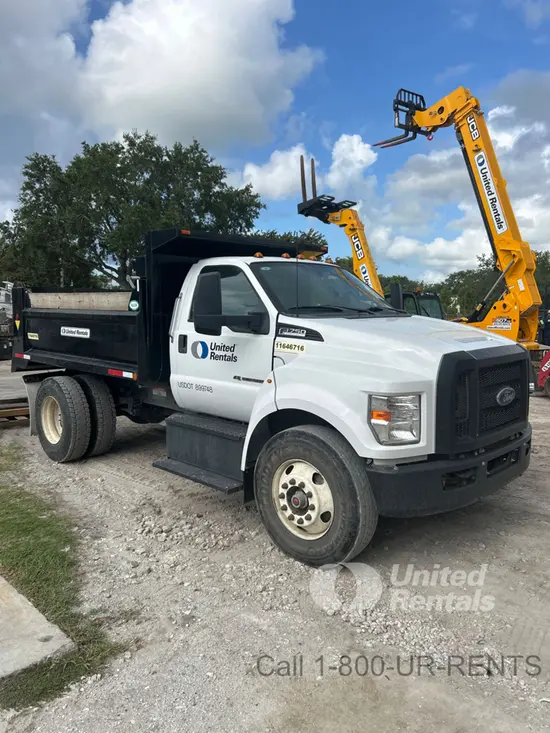 2023 Ford F-750-DUMP-HYD Truck
