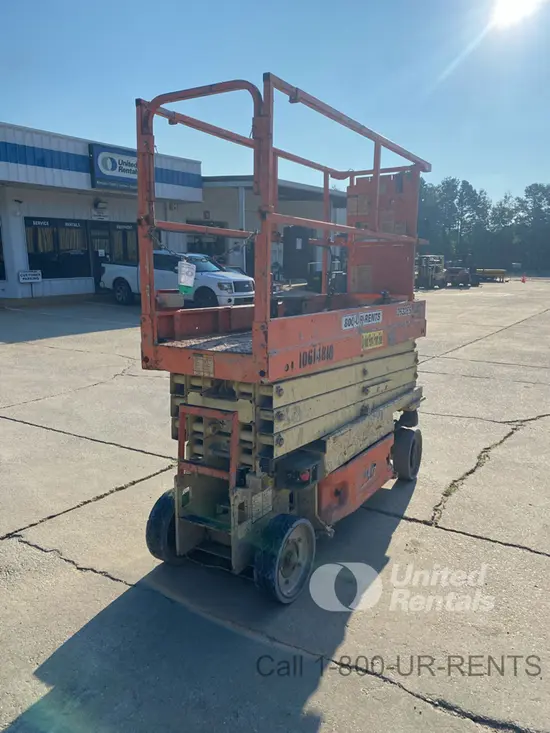 2017 JLG 2632ES Scissor Lift