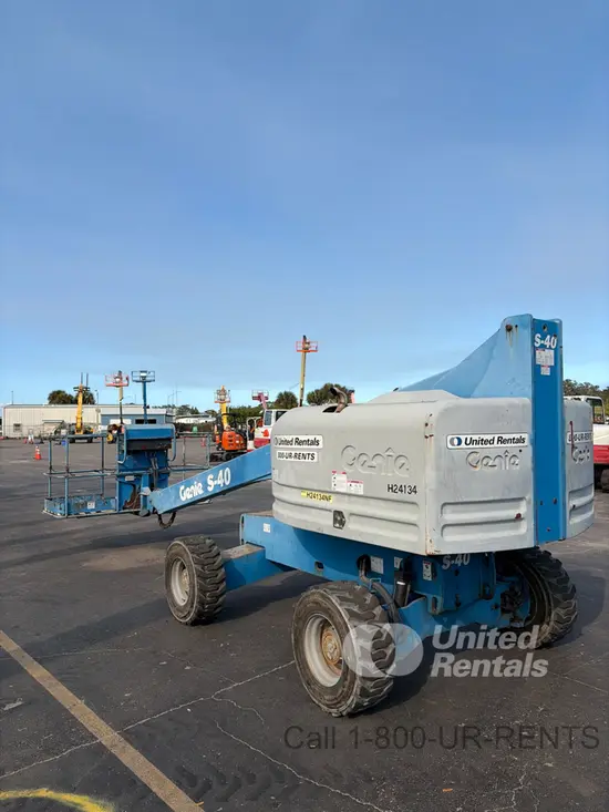 2017 Genie S-40 Boom Lift