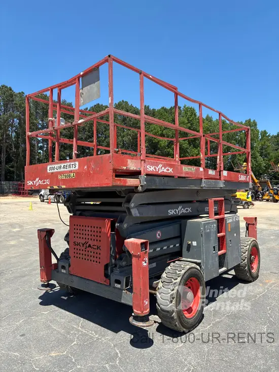 2016 Skyjack SJ8841RT Rough Terrain Scissor Lift