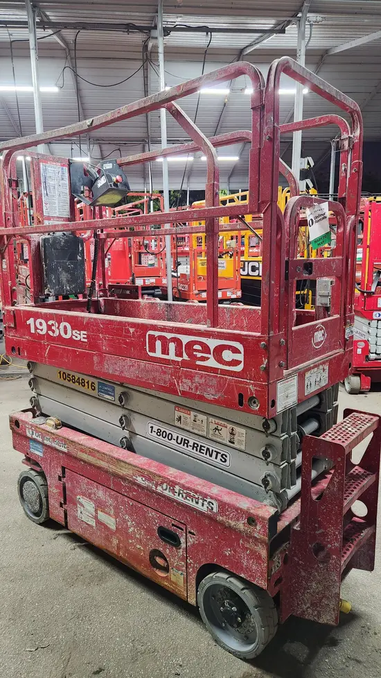 2017 MEC 1930SE Scissor Lift