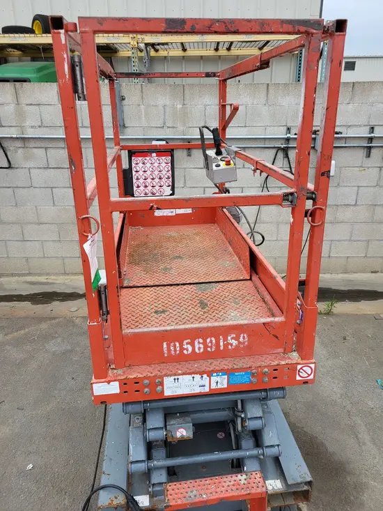 2017 Skyjack SJIII3219 Scissor Lift