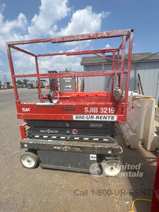 2018 Skyjack SJIII3219 Scissor Lift