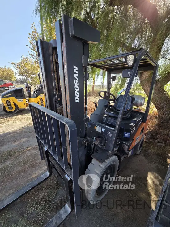 2022 Doosan G25P-7DF Warehouse Forklift