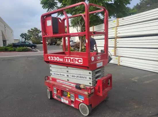 2019 MEC 1330SE Scissor Lift