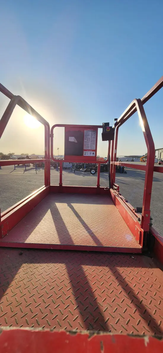 2020 MEC 4046SE Scissor Lift