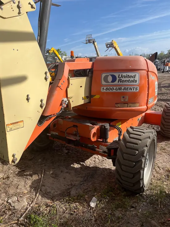 2017 JLG 600AJ Articulating Boom Lift