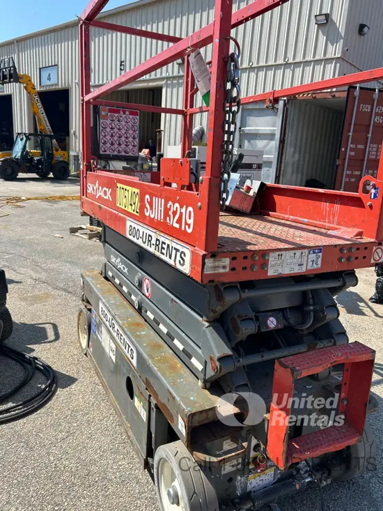 2018 Skyjack SJIII3219 Scissor Lift