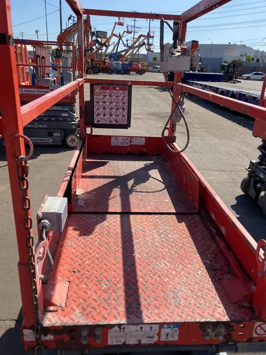 2016 Skyjack SJIII3219 Scissor Lift