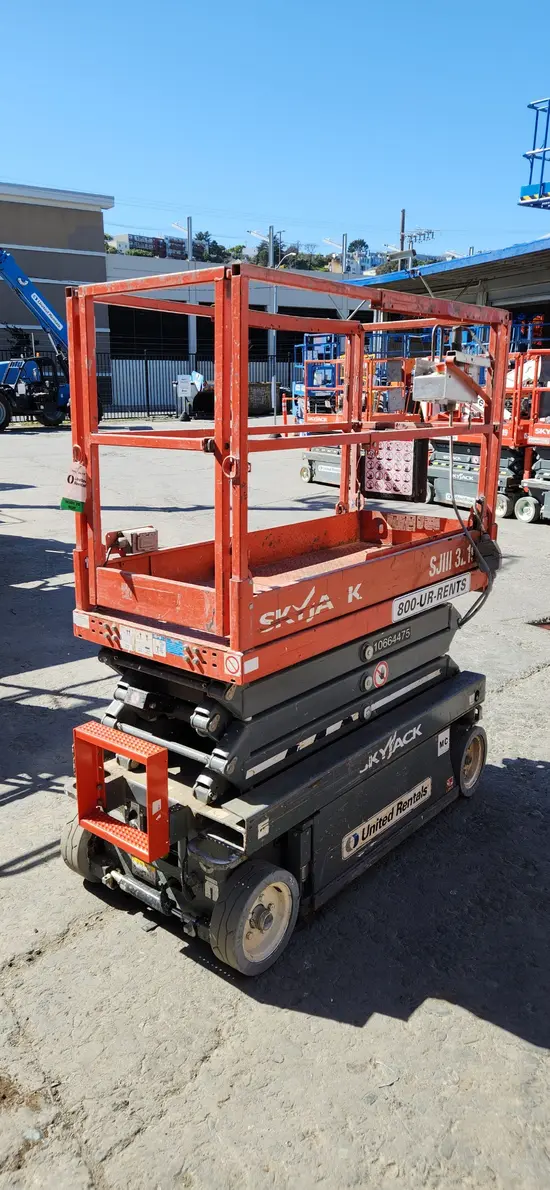 2017 Skyjack SJIII3219 Scissor Lift