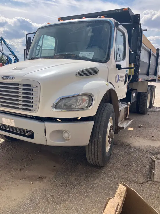 2019 Freightliner M2 106 DUMP Truck