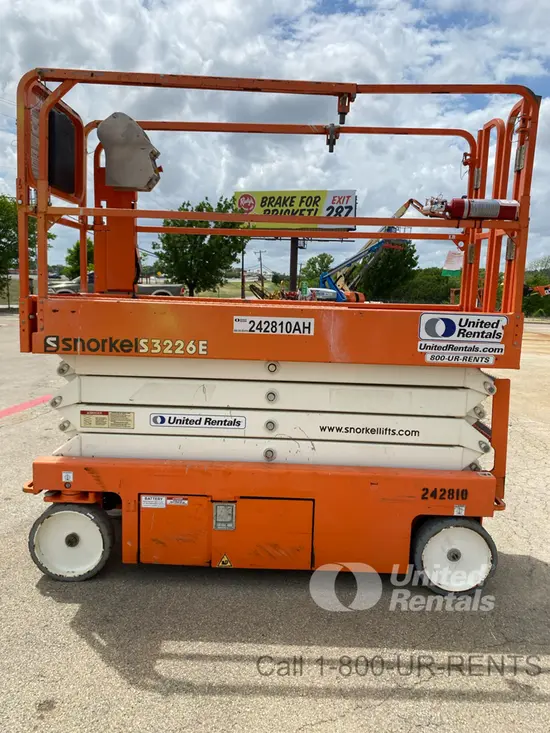 2019 Snorkel S3226E Scissor Lift