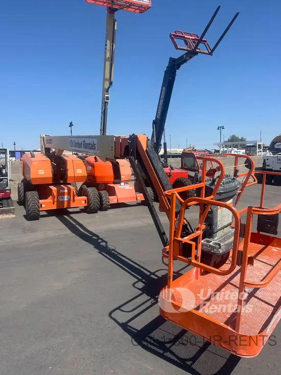 2019 JLG 860SJ Boom Lift