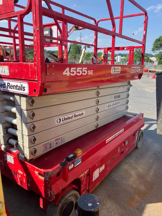2018 MEC 4555SE Scissor Lift