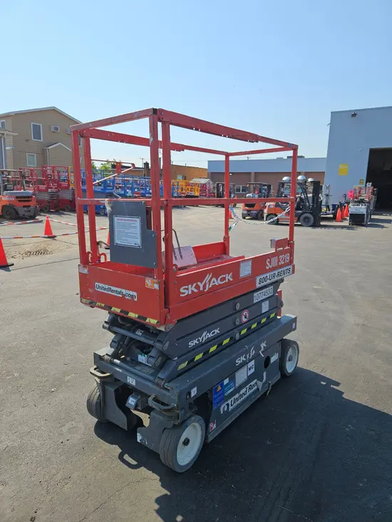 2018 Skyjack SJIII3219 Scissor Lift