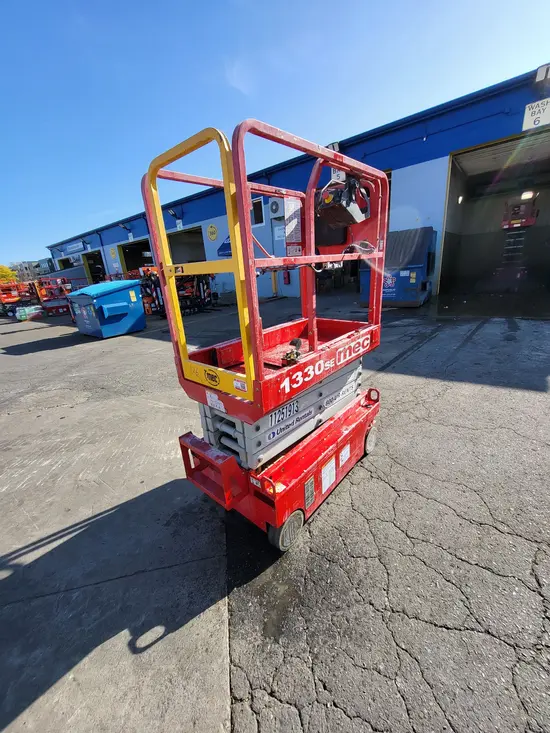 2021 MEC 1330SE Scissor Lift