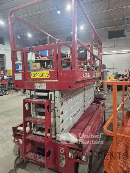 2017 MEC 4555SE Scissor Lift