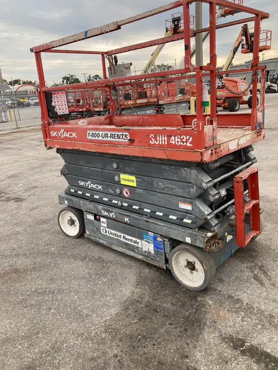 2017 Skyjack SJIII4632 Scissor Lift
