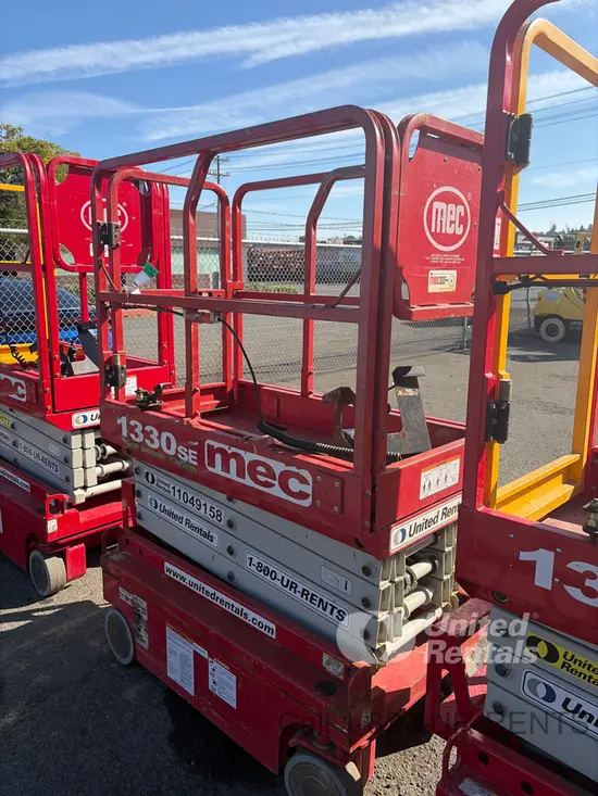 2020 MEC 1330SE Scissor Lift