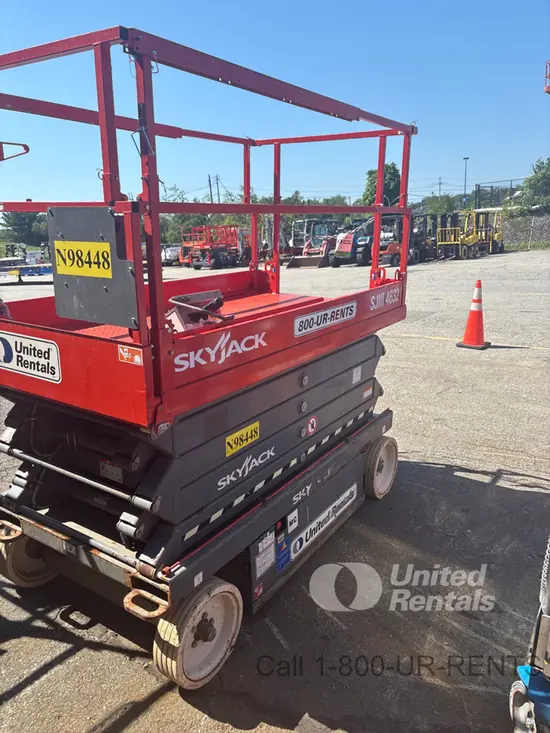 2017 Skyjack SJIII4632 Scissor Lift