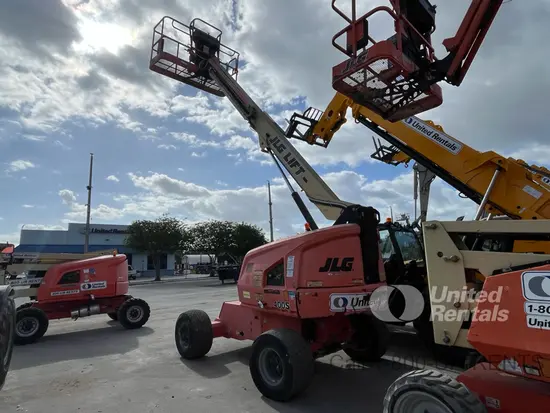 2017 JLG 400S Boom Lift