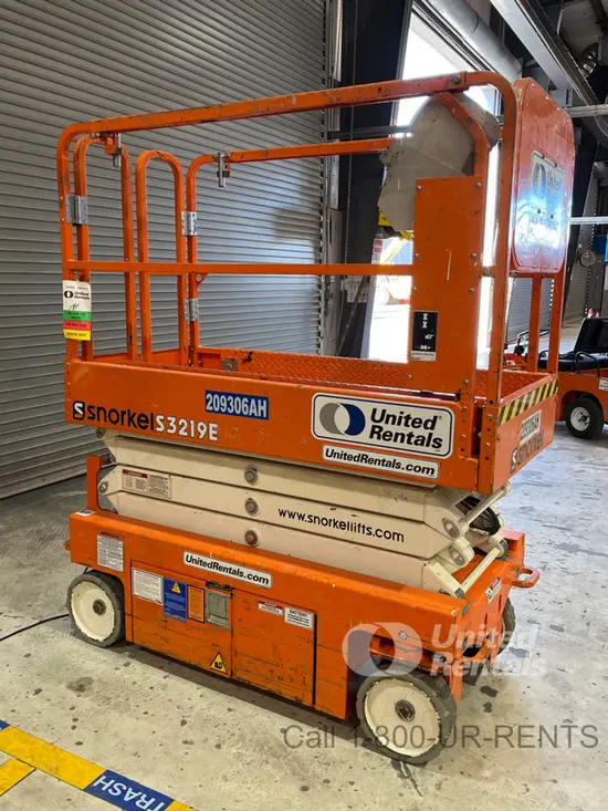 2018 Snorkel S3219E Scissor Lift