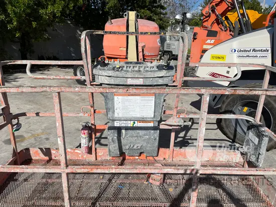 2017 JLG 400S Boom Lift