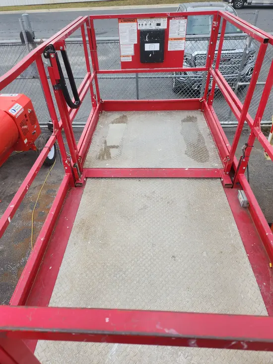 2018 MEC 4069ERT Scissor Lift