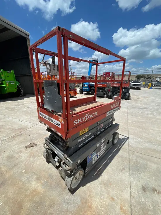 2018 Skyjack SJIII3219 Scissor Lift