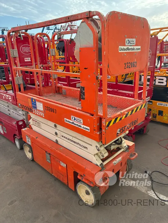 2019 Snorkel S3219E Scissor Lift