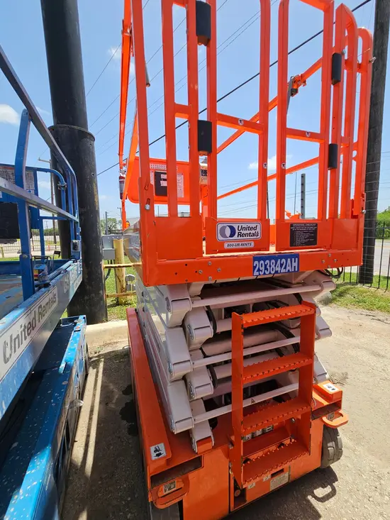 2022 Snorkel S4740E Scissor Lift