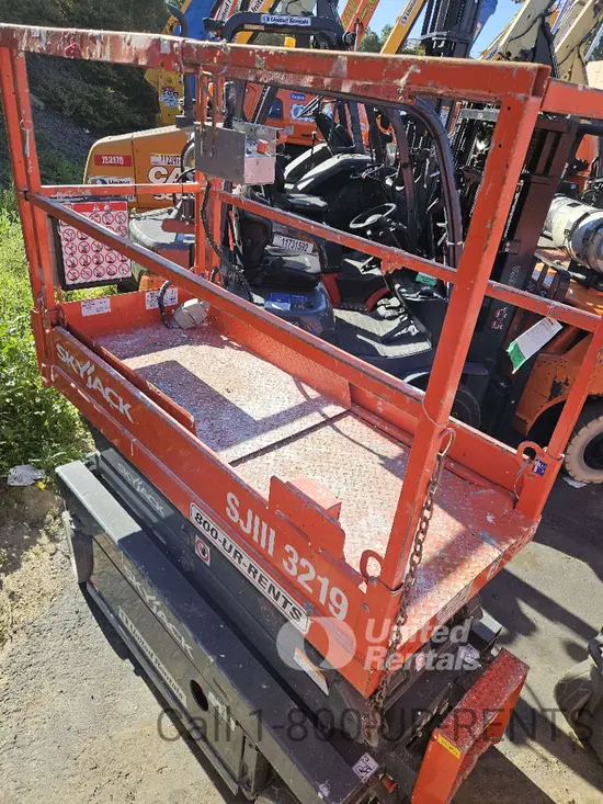 2018 Skyjack SJIII3219 Scissor Lift